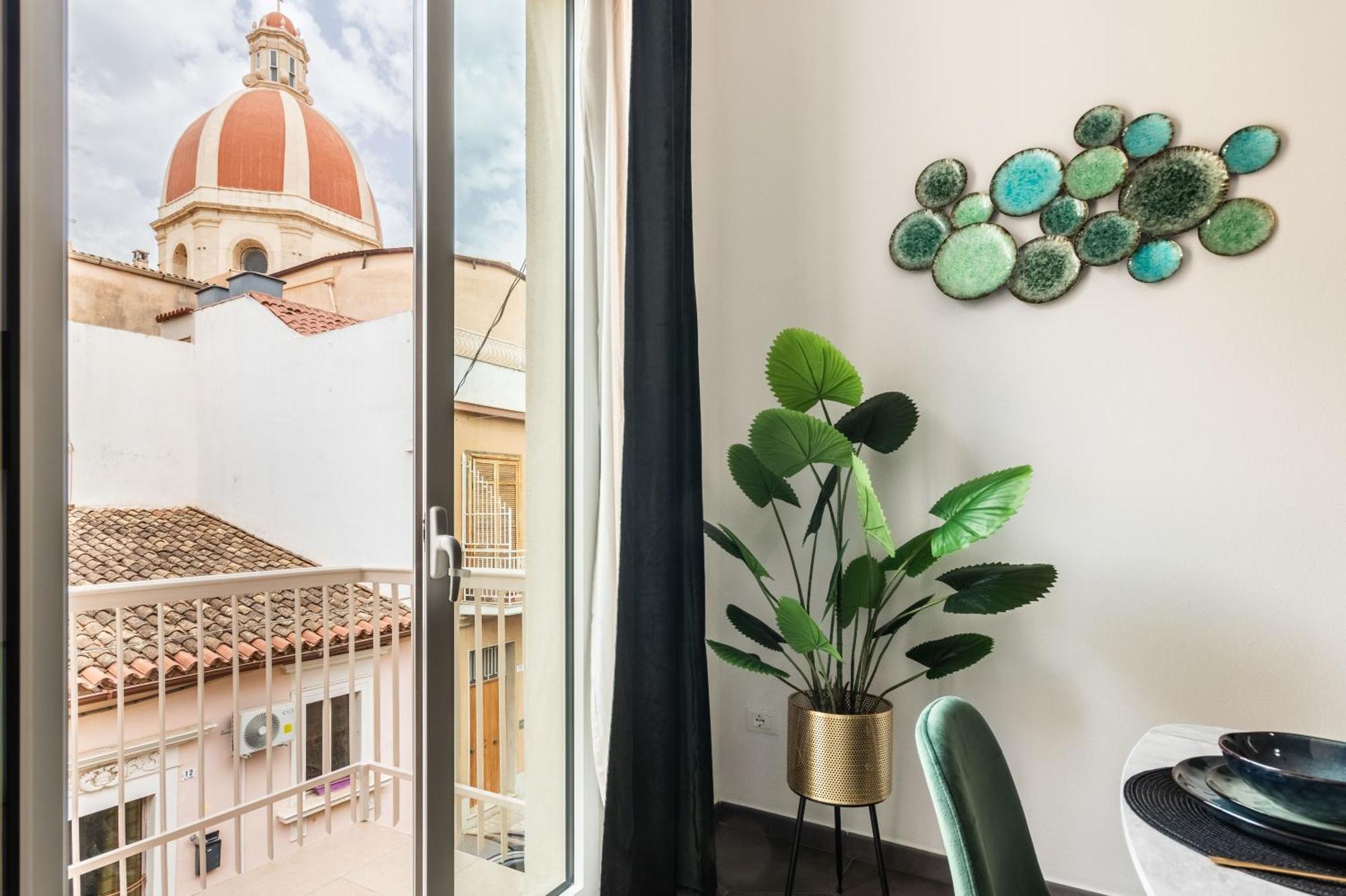 Dimo Luxury Apartment 2 Avola Dış mekan fotoğraf